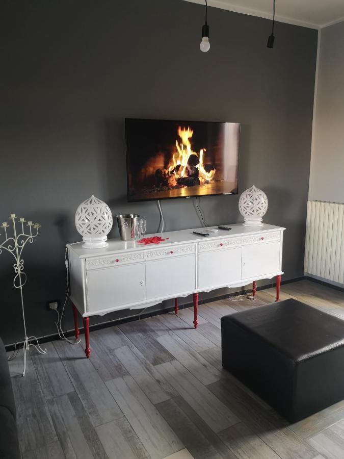 Apartment Simone Лечче Екстер'єр фото