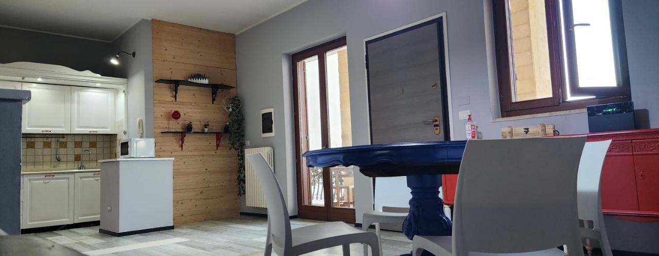 Apartment Simone Лечче Екстер'єр фото