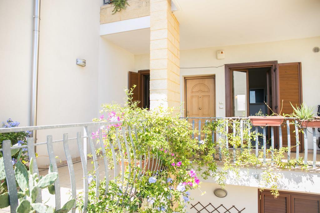Apartment Simone Лечче Екстер'єр фото